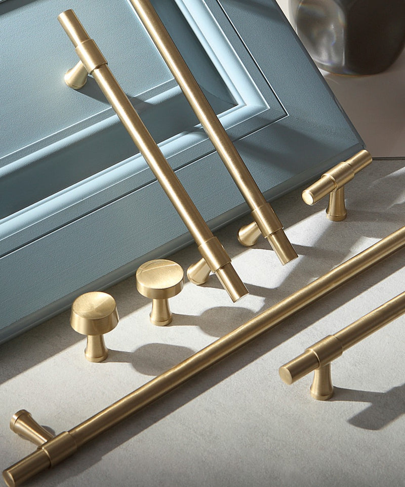 Display of Riverdale Brass Kitchen Cabinet Knob and Handle Pull in Brushed Brass Gold