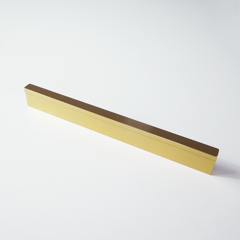 Richview Drawer Pull in Brushed Brass 192mm